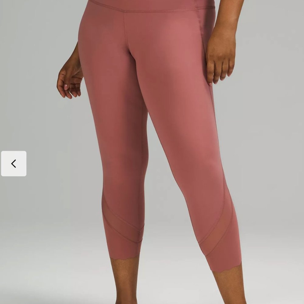 Lululemon Wunder Under Scalloped Spiced Chai